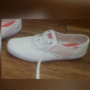 White Keds